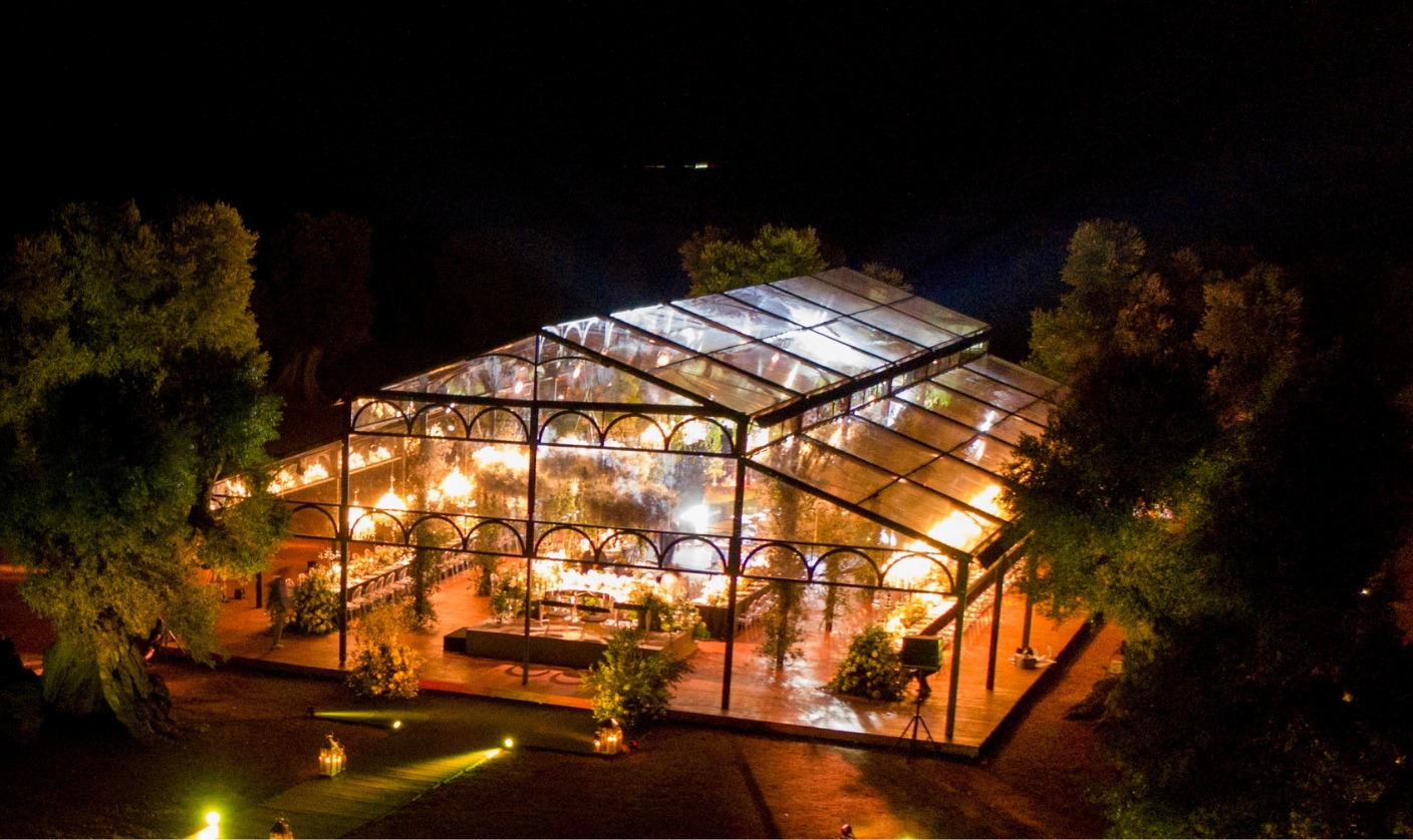 Floralia di Exotent, vista dall'alto di notte